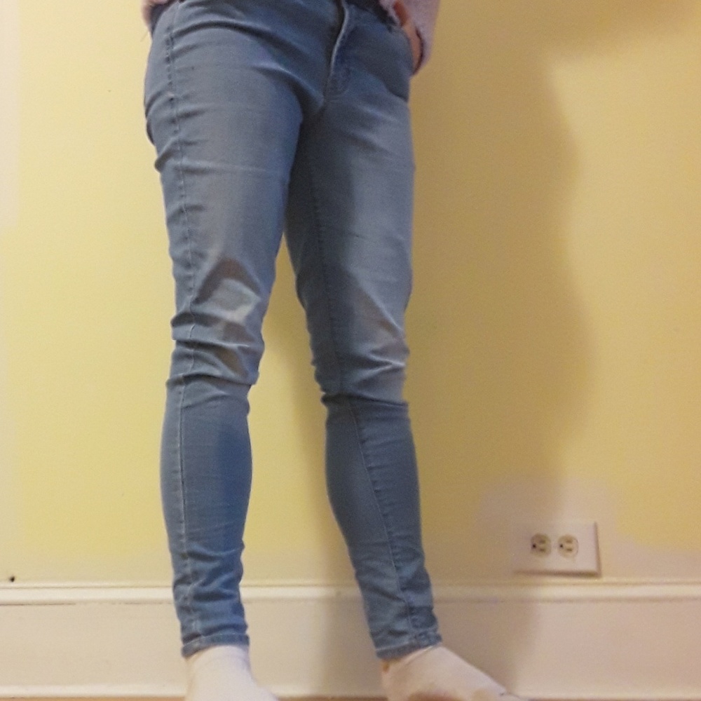 Old Navy Rockstar super skinny jeans mid rise